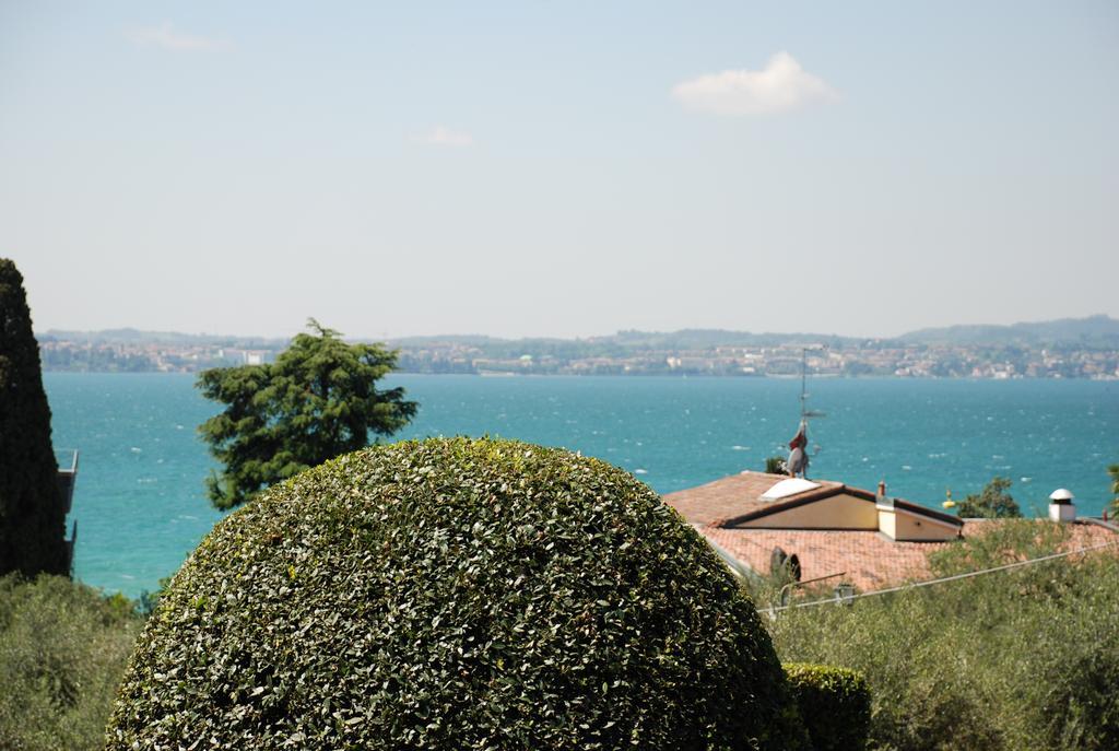 Hotel Desiree - Garda Lake Collection Sirmione Dış mekan fotoğraf